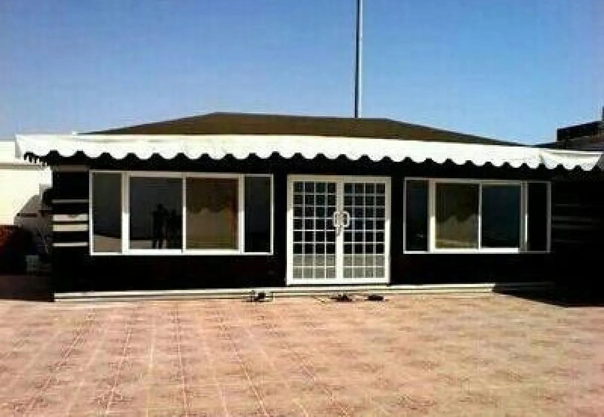 خيام وبيوت شعر